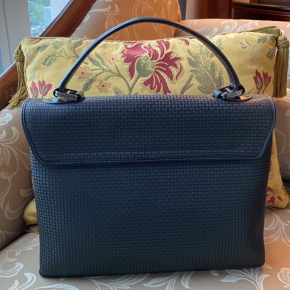 🌸 AUTHENTIC BALLY BAG - Picture 2 of 13